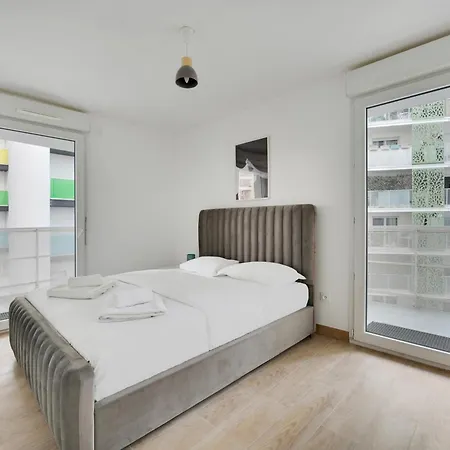 Apartment Spacieux-familial -proche Paris -3bdr-8p *